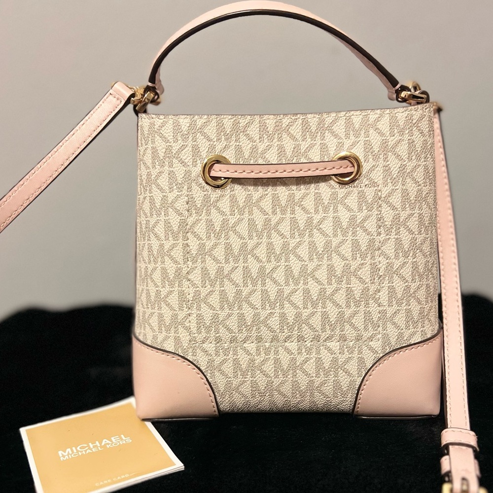 Michael Kors Pink and Cream Women's crossbody Bag - Picture 3 of 5
